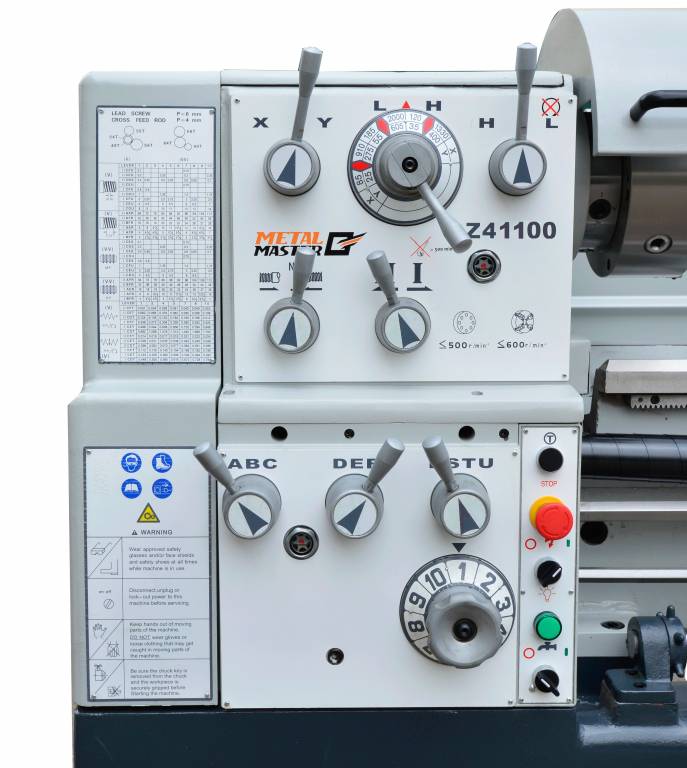 Модель позволяет раздельно регулировать обороты ходового вала и ходового винта. 