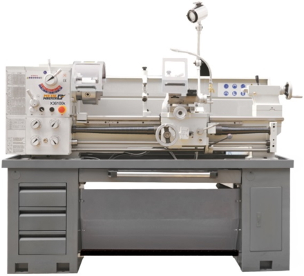 Модель обладает удобной эргономикой управления, понятной любому токарю без переучивания.