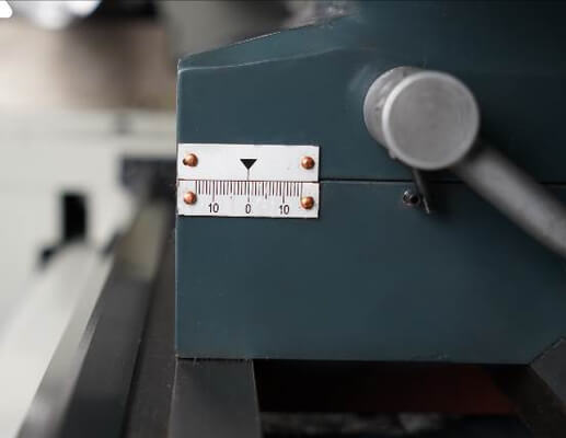 Настольный токарно-винторезный станок Metal Master MasterTurn 3660G