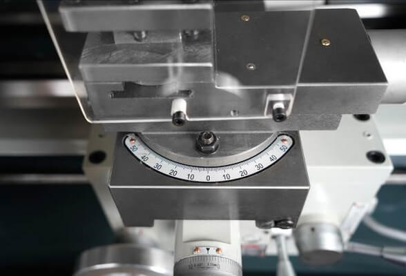 Настольный токарно-винторезный станок Metal Master MasterTurn 3660G