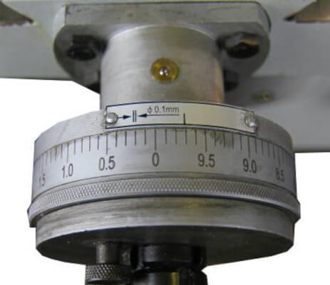 Универсальный токарно-винторезный станок Metal Master ZH 51200 DRO RFS